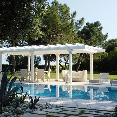 ヴィラ Wonderful With Pool On Albarella